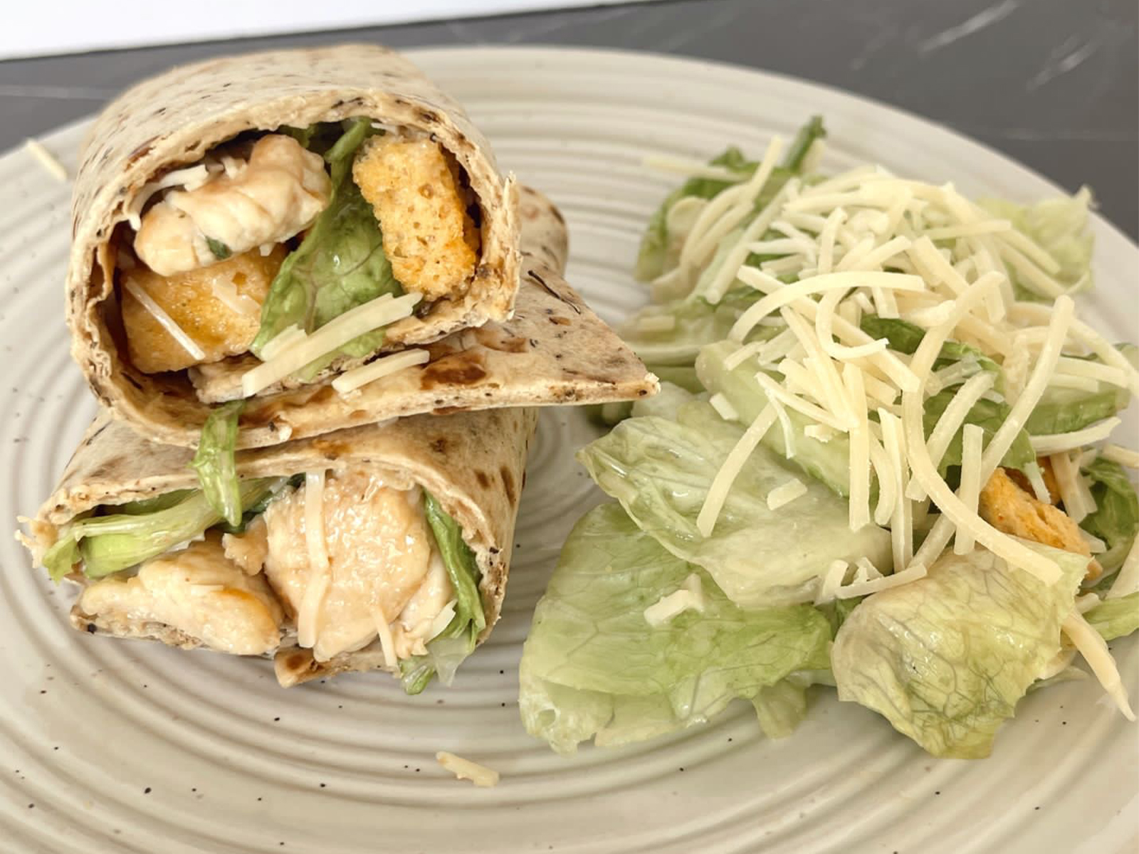 Burrito César Salad