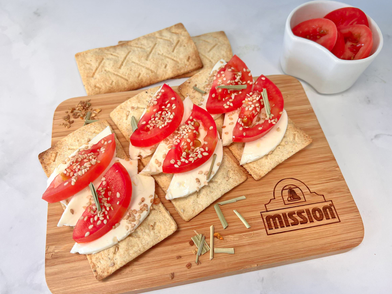 Planitas con queso y tomate