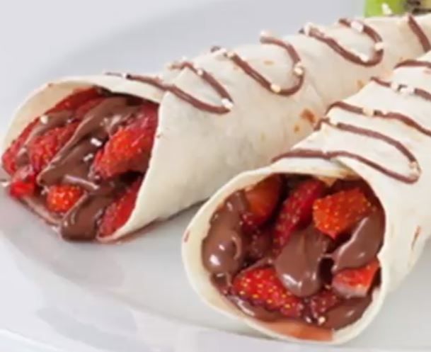 Tacos de Crema de Avellana con Fresa